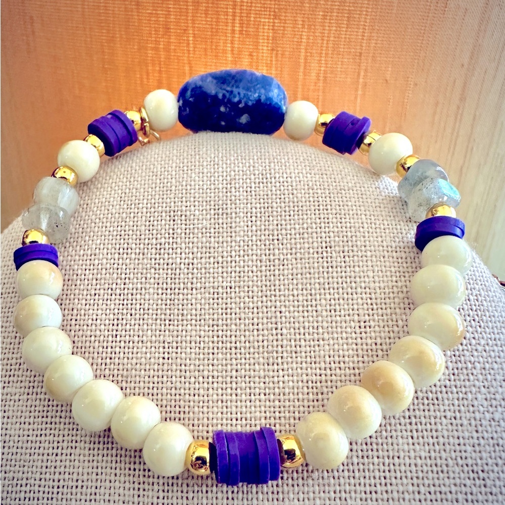 💝 Handcrafted Sodalite & Labradorite Bracelet w/ceramic and 14 kt gold beads❣️ - Picture 3 of 3